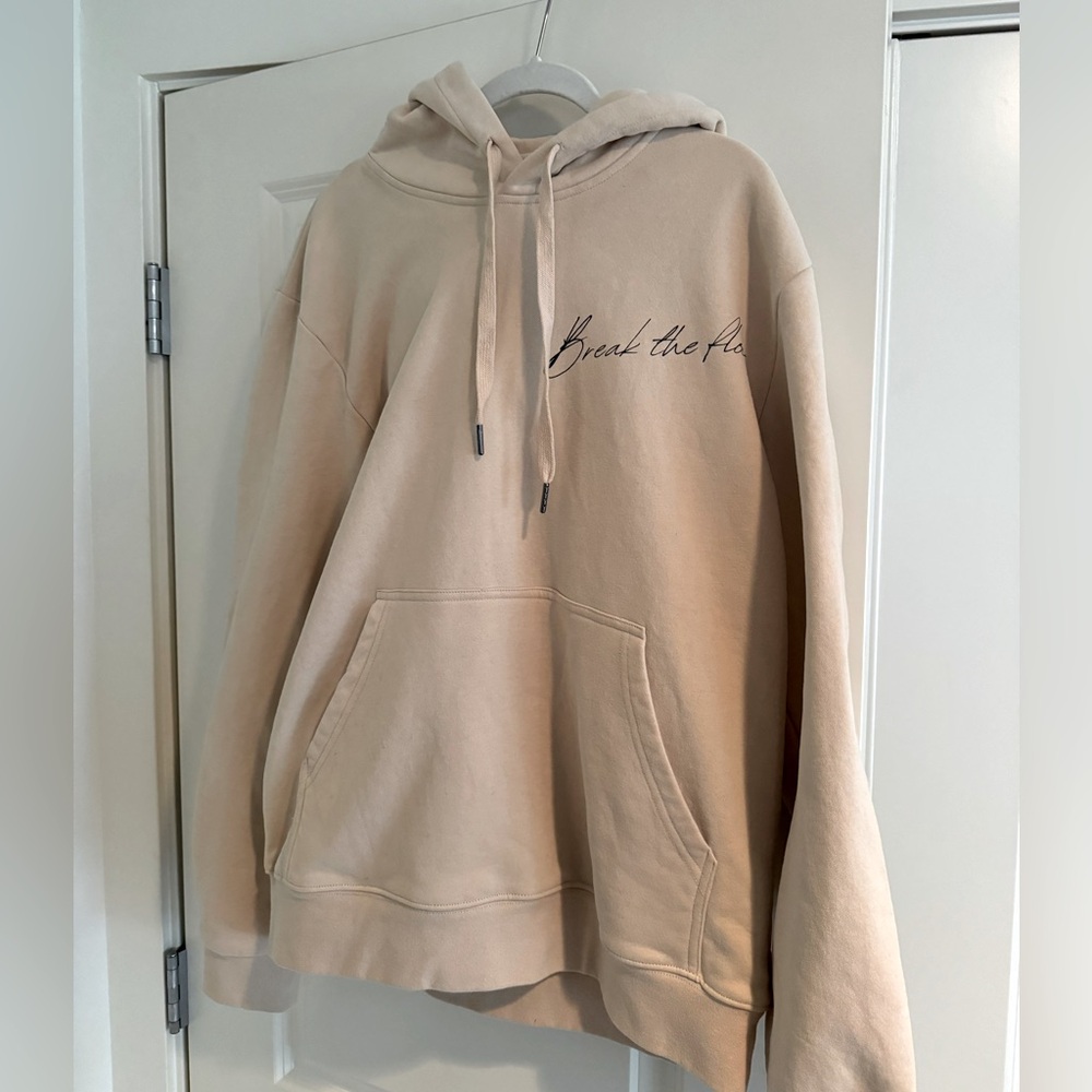 Women’s Sweatshirt Size Medium Break the Floor Dance